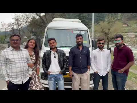 Guests from Surat on their Kashmir trip with SS Travels