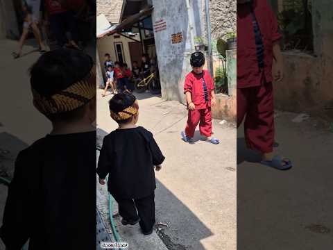 Hanif Vs Ujang Zhafran #shorts #youtubeshorts #viral #fyp #lucu
