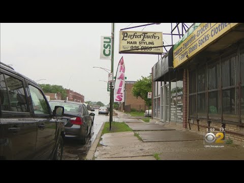 Tow Zone Sign In Front Of West Chesterfield Salon To Stay