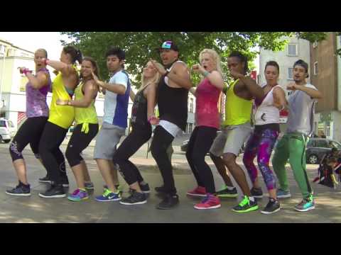 Zumba Party nach dem Flashmob 17.08.2013 Kröpcke Hannover Official - Orga - Cut