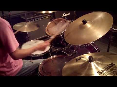 Easy Big Fill ( Omar Hakim Style ) - Drum Lesson #97