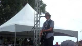 Todd Snider Greencastle Blues (Trouble Just Finds Me) Austin City Limits October 2, 2009