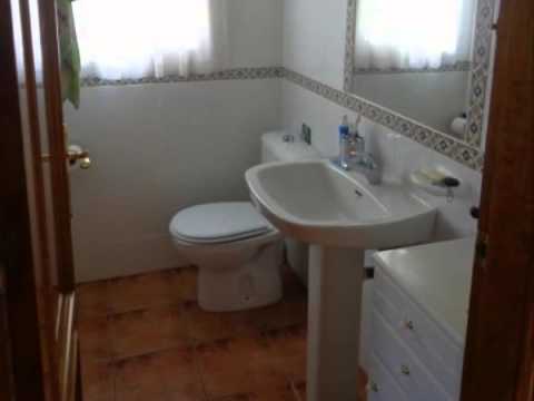 4 Bedroom Semi-Detached For Sale in La Zenia, Orihuela, Spain for EUR 174,500