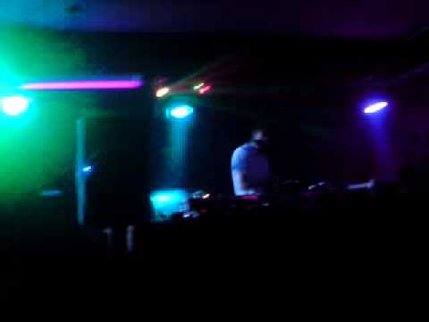 Decapitator @ Wan Abe Nrml - track - decapitator : Siren