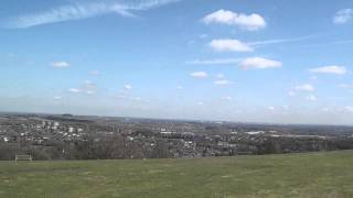 preview picture of video 'Beacon Hill - Lickey Hills Country Park - view of Birmingham skyline'