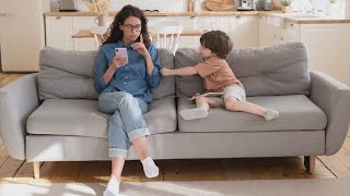 Why is there a growing debate over kids getting smartphones