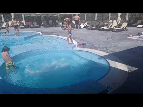 Strimon Spa Hotel 5  outdoor swimming pools #kustendil #Bulgaria 🇧🇬