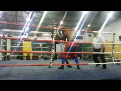 Mogale`s Boxe Fight  4 round.wmv