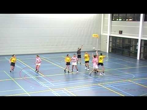 Zaamslag 1 - Volharding 1. Schot Joost