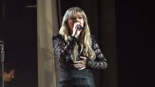 Kelly Clarkson - Already Gone, at the Bakkt Theater in Las Vegas on 12/30/2023