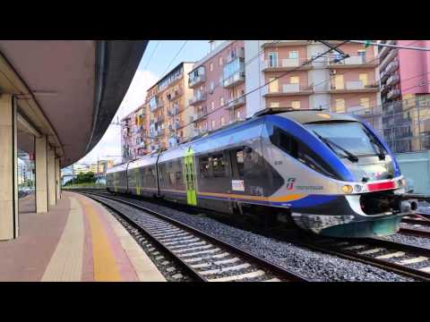 TRENO MINUETTO IN ARRIVO ALLA STAZIONE DI PALERMO CENTRALE