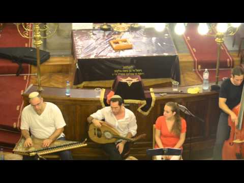 SHIRA U'TFILA  (FEAT. IVANA MUNĐA)