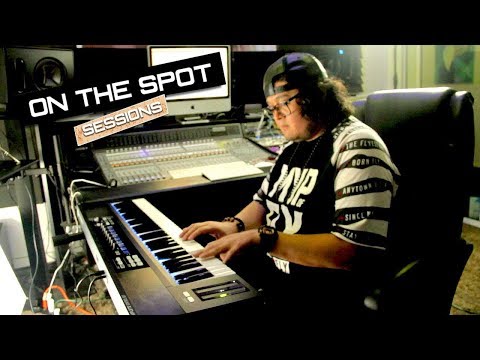 XXL Freshmen Producer Makes a Beat ON THE SPOT - Sikwitit ft -topic x Bobby Sessions