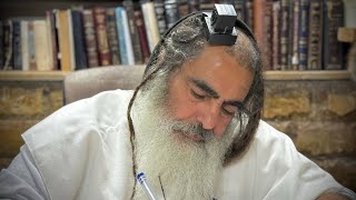 הרב שלום סבג - שיעורי וידאו - הרב שלום סבג✨מה יעשה בעל תשובה שנרדף אחרי אישה יפה ? – י״ד בסיוון ה׳תשפ״ה- דן בן יעקב 🇮🇱