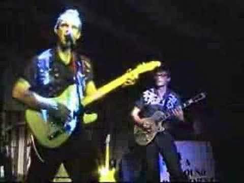 Roofraisers - Flying Saucers Rock'n'Roll - Live