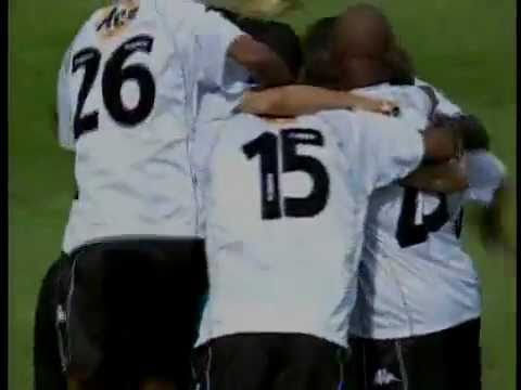 Juninho Pernambucano cobra falta e engana Fabiano do Cruzeiro em 2000