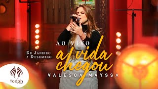 A Vida Chegou Lyrics English Translation