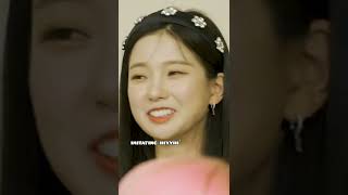 Download lagu Yujin almost burst out laughing because of Hiyyih while performing 'MVSK'#kep1er mp3