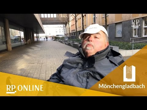 Ein Rollstuhlfahrer berichtet über Probleme in Mönchengladbach