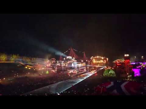 Tomorrowland 2017, Mainstage - Axwell Λ Ingrosso @ Cornfield Chase vs. Reload vs. Flash vs. Starboy