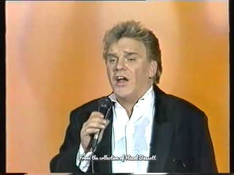 Freddie Starr   Running Scared