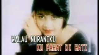 Download lagu Poppy Mercury Yang Tak Mungkin mp3 Download lagu Poppy Mercury Yang Tak Mungkin mp3