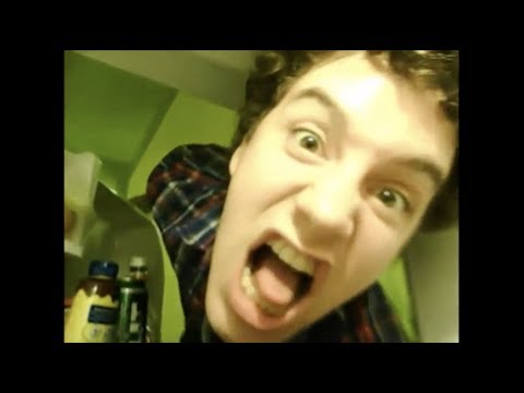 Giant Bomb E3 2011 Fridge Cam