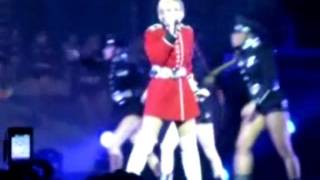 Lorie - Avance Encore (Le Tour 2Lor 2008)