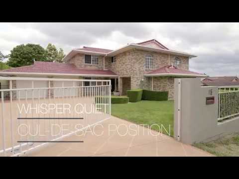 15 Regal Place, Aspley QLD 4034