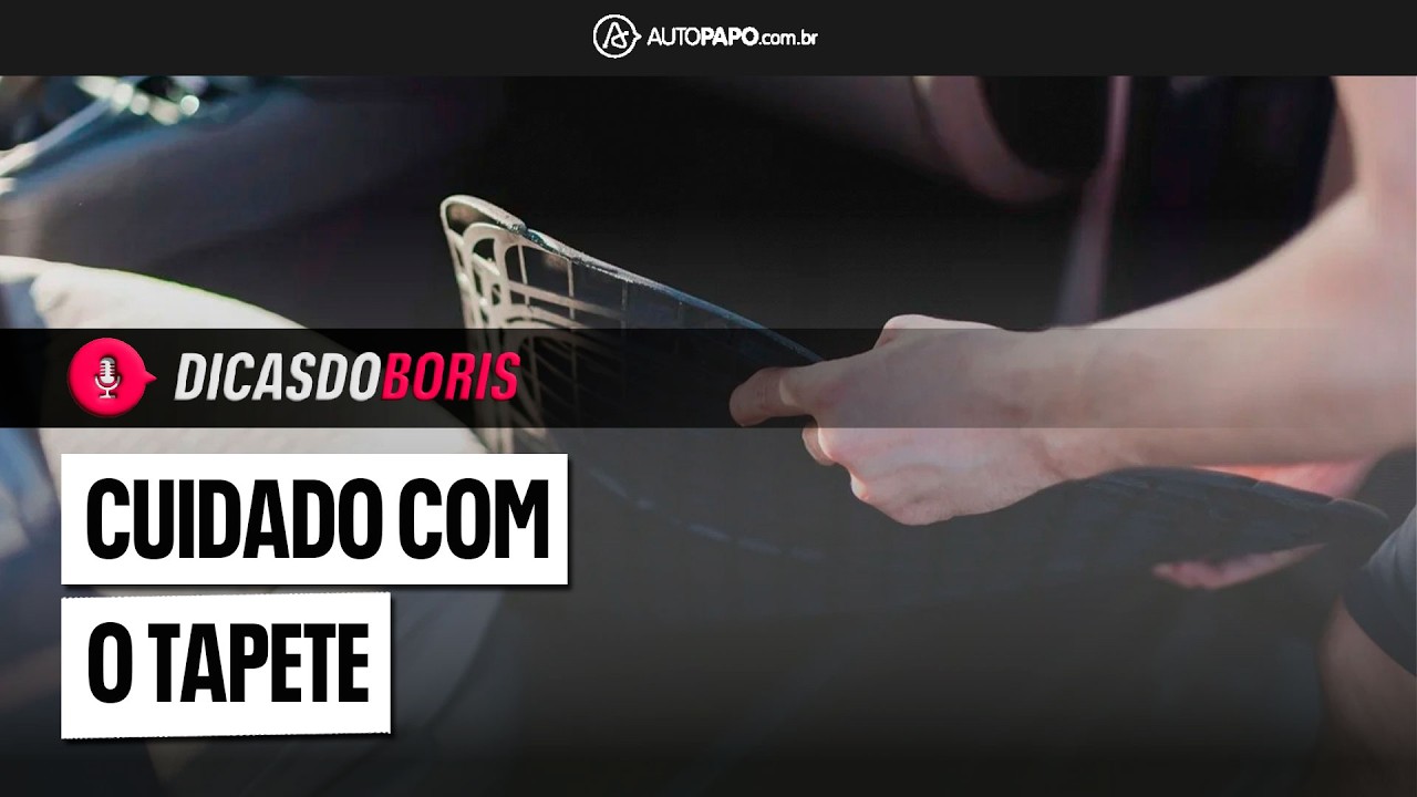 TAPETE DE BORRACHA QUE VAI SOBRE O CARPETE PODE PREJUDICAR A CONDUÇÃO