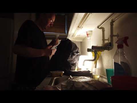 MongoTV_10093 - NETTO Haul 238 Kroner - FYRFADSLYS - FLÆSKESVÆR