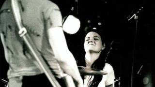 The White Stripes- I Want To Be The Boy To Warm Your Mother&#39;s Heart