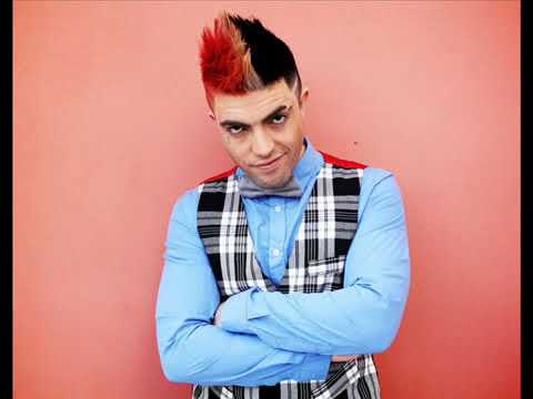 TUS - Μόνο φίλοι