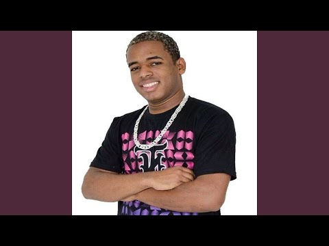 Ela Bate Palma Com o Bumbum