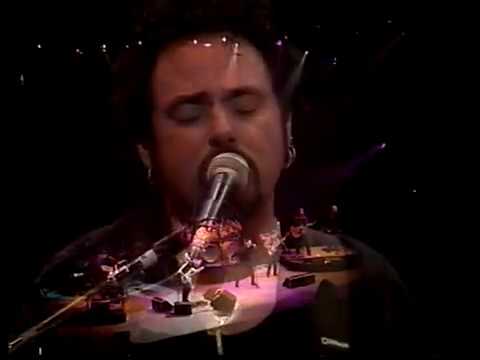 Toto - I Won't Hold You Back (Yokohama 1999)