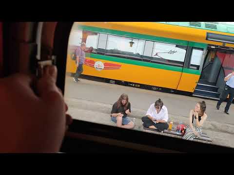 Compilation vlakových interiéru a příjezdy a odjezdy, compilatie interioare de tren Bucuresti Nord.