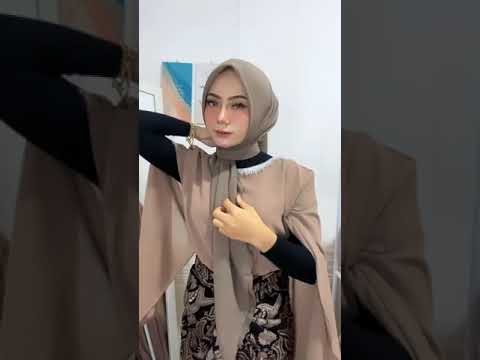 Gaya hijab kekinian? Coba tutorial pashmina plisket ini! Simpel dan stylish, cocok buat setiap momen! ✨💖