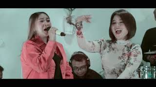 Download lagu Dadali Manting _Rita Tila feat Pipit Safitri mp3