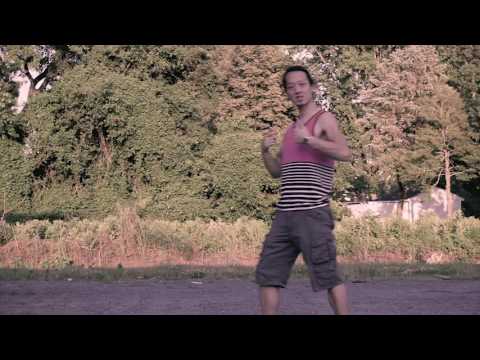 Chino Fresh: "Catch 22"