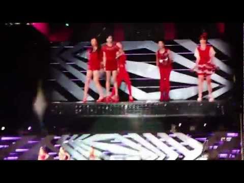 Fancam 121123 F(x) Hot Summer SMTown Singapore