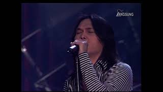 Download lagu D E W A 'tak ada yang lain, selain dirimu yang selalu kupuja' mp3