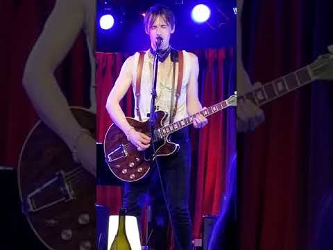 Reeve Carney - Boy Falls From The Sky (Original Version) (The Green Room 42 NYC 5-3-18)