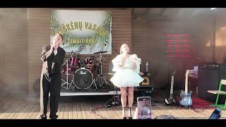 Download lagu ,,Ilgesys'' - Sandra ir Viktoras. mp3 Download lagu ,,Ilgesys'' - Sandra ir Viktoras. mp3