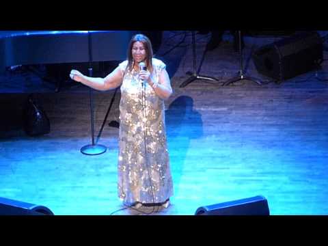 Aretha Franklin "Share Your Love With Me" NJPAC 6/16/16