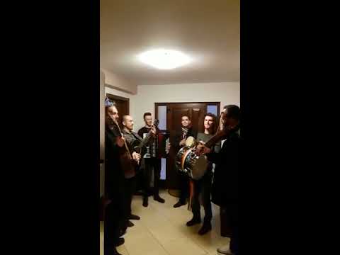 Grupul de colindatori ArtEco - Asta-i sara care aduna (Alexandru Pop)