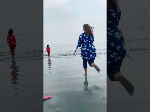 On beach 🏝️ #funny #funnyseries #funnycomedy #comedy #shortvideo