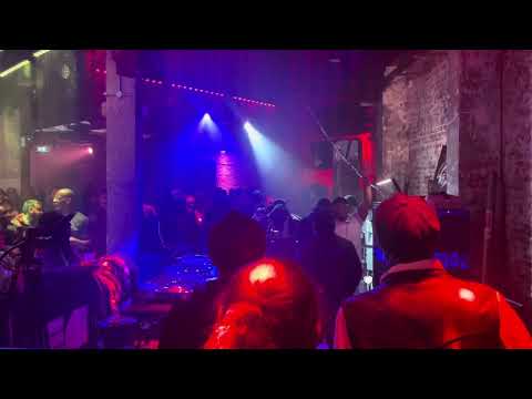 Young Warrior playing a Natural Roots Dubplate @ E1 22/10/23