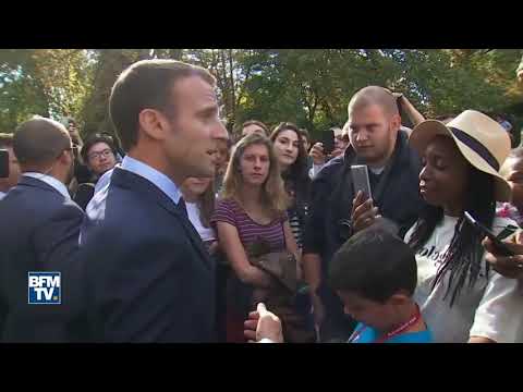 Macron face à un chômeur «Je traverse la rue et je vous trouve un emploi» Réponse du Roi Arthur