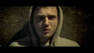 End Credits (B.O. Harry Brown) - Chase &amp; Status feat Plan B - Clip video (HQ)