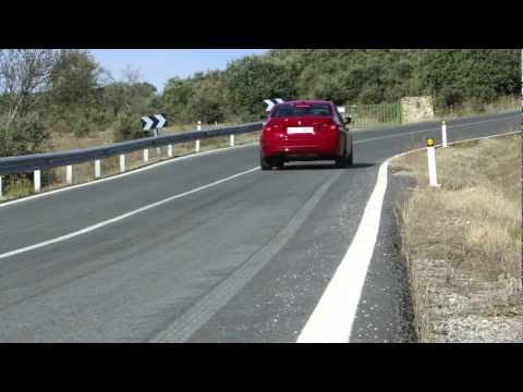 BMW Serie 3 (2012). «Luces de freno dinámicas»